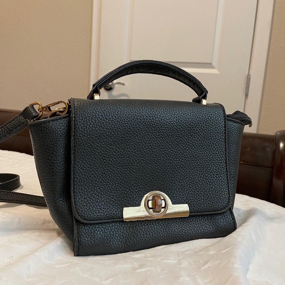 Vintage 90s purse black & gold adjustable strap